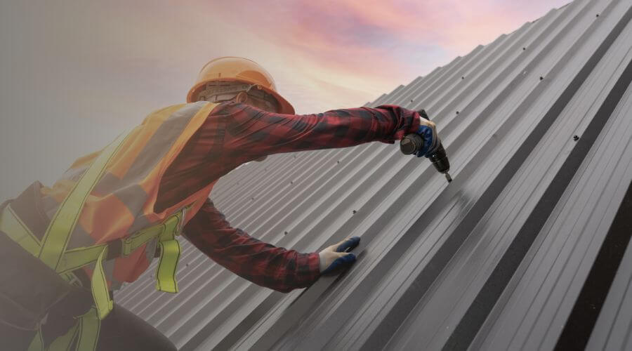 Professional gutter cleaning in Driscoll, ND
